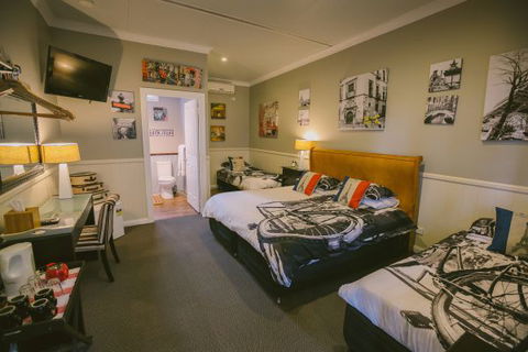Sylvan Glen Country House - Redcliffe Tourism 2