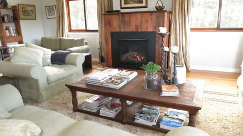 The Loch Barn - Redcliffe Tourism 3