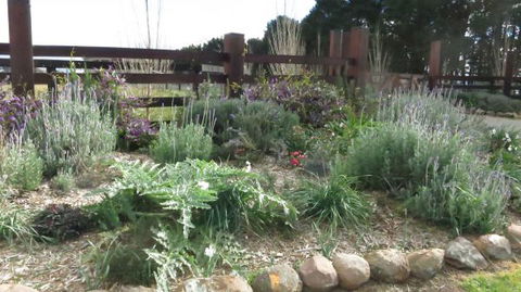 The Loch Barn - Redcliffe Tourism 4