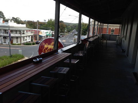 The Corner Hotel Alexandra - Redcliffe Tourism 1