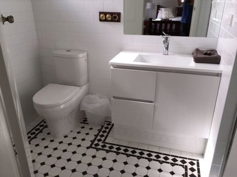 The Corner Hotel Alexandra - Redcliffe Tourism 2