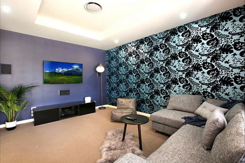 The Grape Escape Hunter Valley - Redcliffe Tourism 3