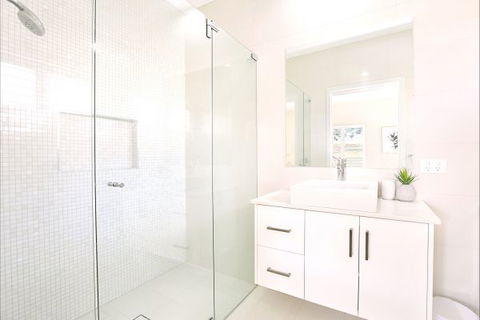 The Grape Escape Hunter Valley - Redcliffe Tourism 6