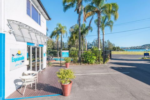 The Esplanade Motel - Redcliffe Tourism 0