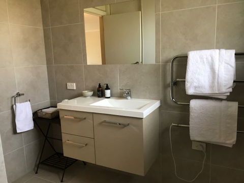 Townhouse On Deas - Redcliffe Tourism 4