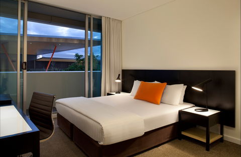 Adina Apartment Hotel Perth - Mounts Bay Road - Redcliffe Tourism 1