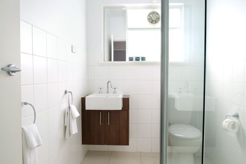 Apartments Of South Yarra - Redcliffe Tourism 2
