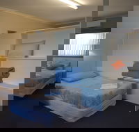 Beachport Motor Inn - Redcliffe Tourism