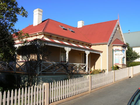 Beulah Heritage Accommodation - Redcliffe Tourism 0