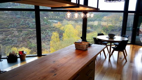 Clifftop At Hepburn - Redcliffe Tourism 5