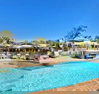 Crescent Head Resort And Conferance Centre - Redcliffe Tourism