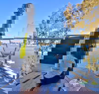 El Lago Jetty - Redcliffe Tourism