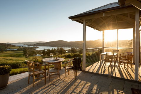 Frenchman's River - The Helmsman's House - Redcliffe Tourism 9