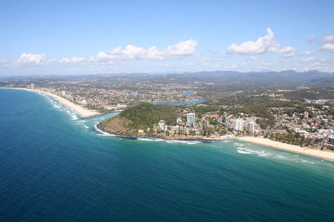 Gemini Court Holiday Apartments - Redcliffe Tourism 7