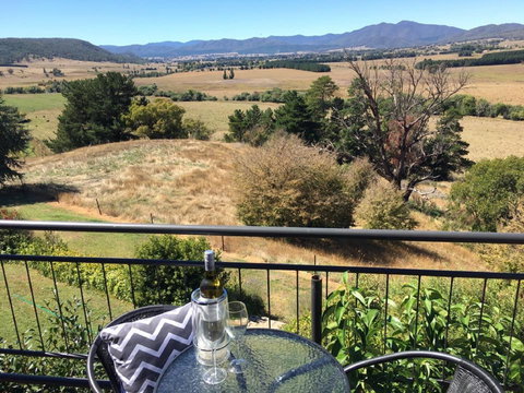 Rosewhite House BnB - Redcliffe Tourism 7