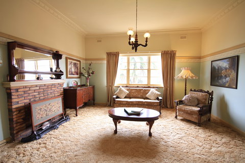 Rostrata Country House - Redcliffe Tourism 1