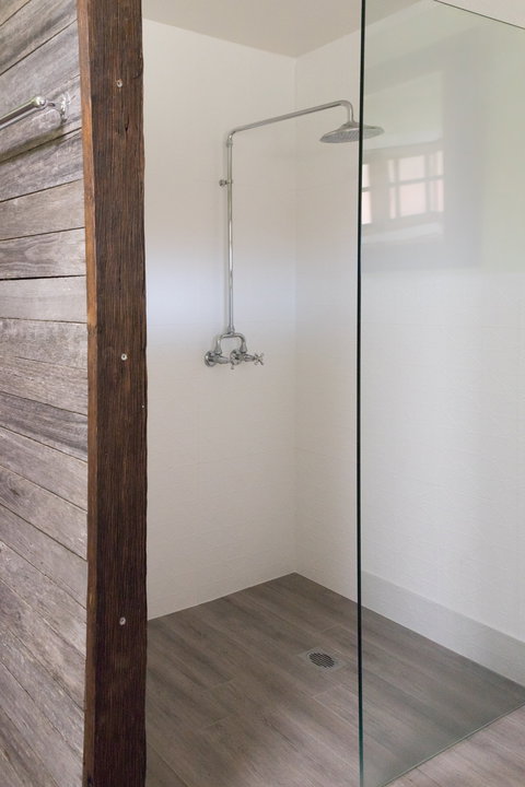 Uniquely Pambula - Pet Friendly Holiday Accomodation - Redcliffe Tourism 6