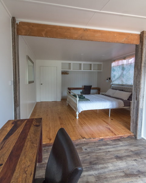 Uniquely Pambula - Pet Friendly Holiday Accomodation - Redcliffe Tourism 8