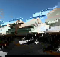 7 Falls Apartments - Redcliffe Tourism