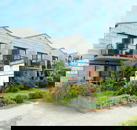 Apollo Bay Waterfront Motor Inn - Redcliffe Tourism