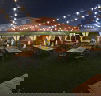 Clydesdale Motel and Steakhouse - Redcliffe Tourism