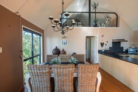 Curious Cottages - Redcliffe Tourism 2