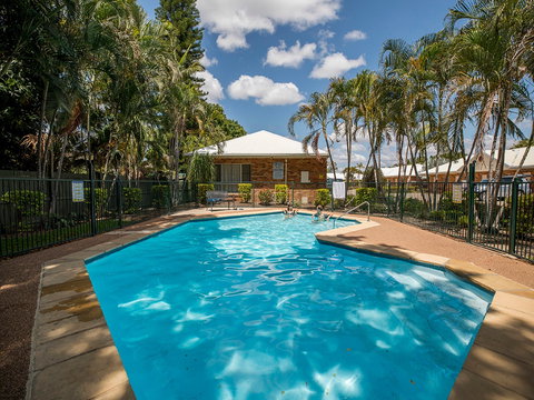 Emerald Maraboon Motor Inn - Redcliffe Tourism 2