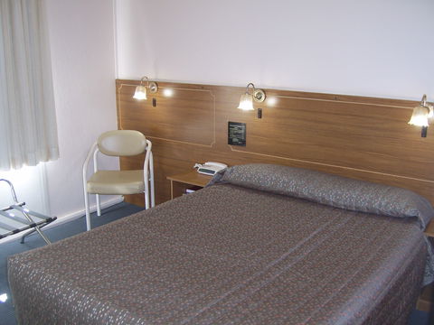 Garden Motor Inn (Golden Chain) - Redcliffe Tourism 2