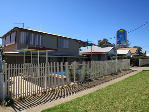 Harvest Lodge - Redcliffe Tourism 0