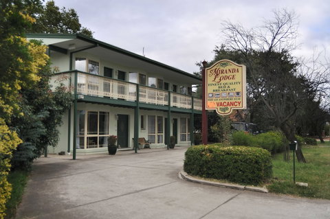 Miranda Lodge - Redcliffe Tourism 1