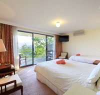 Queens Cottage - Redcliffe Tourism