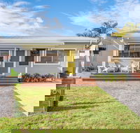 Surf Shack - Redcliffe Tourism