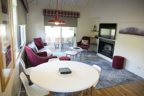 The Sebel Pinnacle Valley Resort - Redcliffe Tourism 1