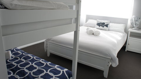 Tuggerah Lake House - Redcliffe Tourism 2