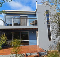 Barrakee Beach House - Redcliffe Tourism