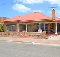 Bayview at Stansbury - Redcliffe Tourism