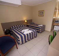 Bella Vista Motel Kariong - Redcliffe Tourism