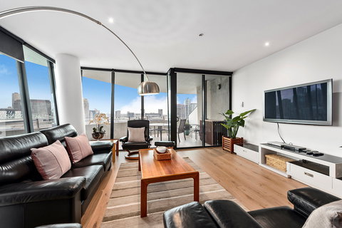 Docklands Private Collection Of Apartments Melbourne - Redcliffe Tourism 1