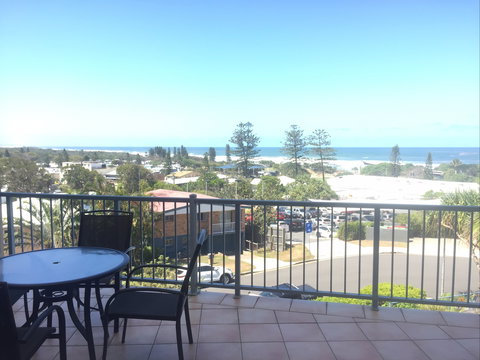 Endless Summer Resort Coolum Beach - Redcliffe Tourism 1
