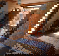 Fernmark Inn Guest House - Redcliffe Tourism