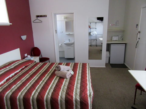 Highlander Haven Motel And Function Centre - Redcliffe Tourism 2