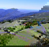 Lookout Mountain Retreat - Redcliffe Tourism