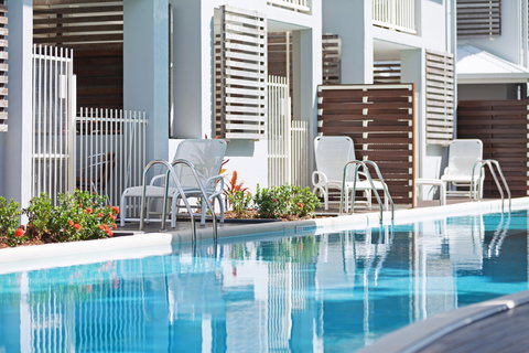 Mantra Aqueous On Port - Redcliffe Tourism 2