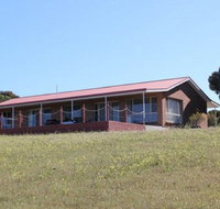Rupert's Retreat - Redcliffe Tourism