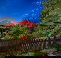 Rushton Cottage BB Private Guest Studio - Redcliffe Tourism