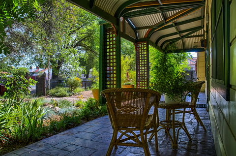 Rushton Cottage B&B Private Guest Studio - Redcliffe Tourism 1