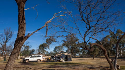 Tilmouth Well Roadhouse - Redcliffe Tourism 1