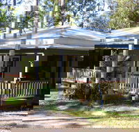 Tom and Sues Place - Redcliffe Tourism