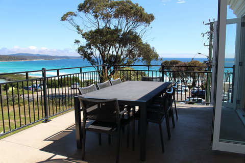 Villa 2 Bay Of Fires - Redcliffe Tourism 2