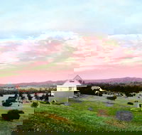 Barella Cabins - Redcliffe Tourism